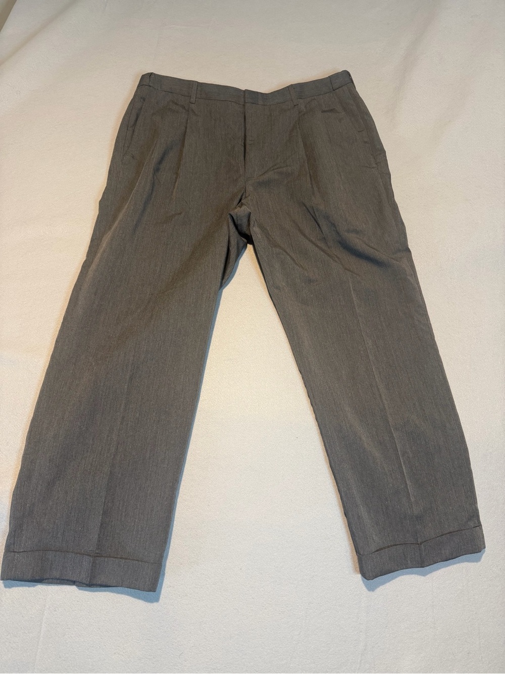 Haggar Men's Gray Dress Pants - Straight Leg